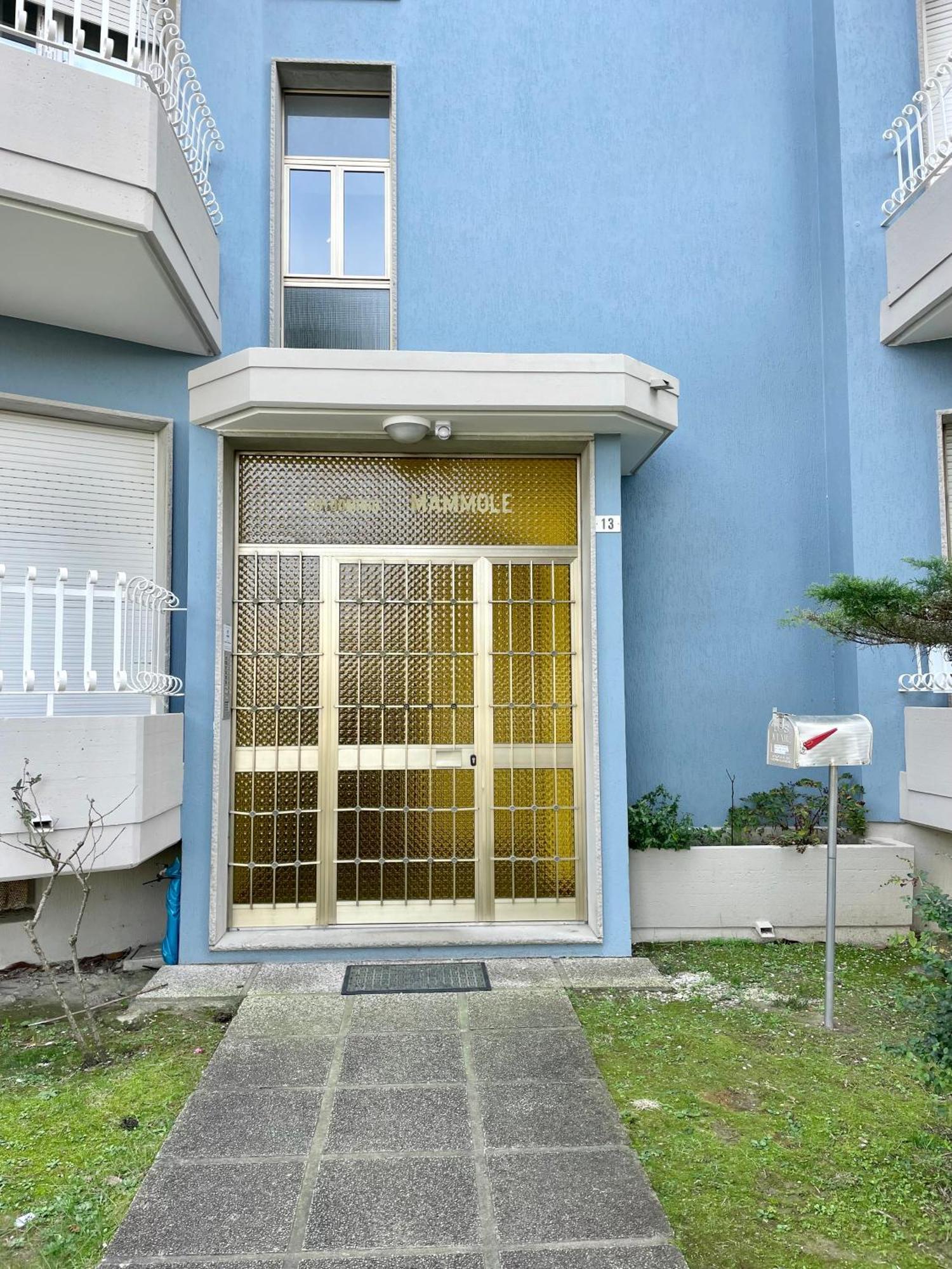 Condominio Mammole Линьяно-Саббьядоро Экстерьер фото